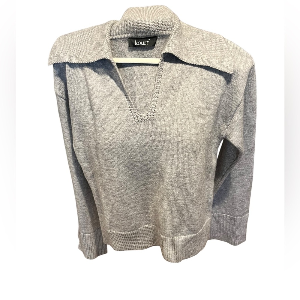 Kourt “Devon Collar” pull over V-Neck sweater